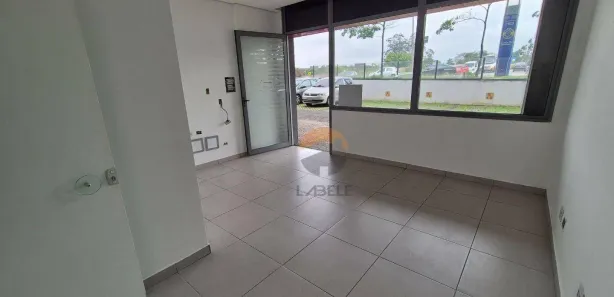 Ponto Comercial para venda ou aluguel, 82m² no Granja Viana, Cotia