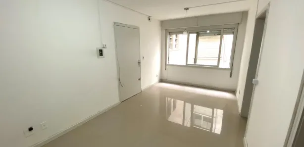 Kitnet com 1 Quarto para alugar, 30m² no Bom Fim, Porto Alegre