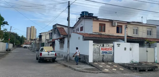 Casa com 3 Quartos para alugar, 90m² no Capim Macio, Natal