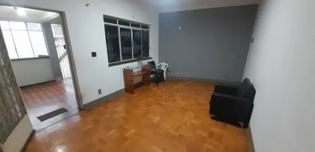 Casa com 3 Quartos à venda, 157m² no Centro, Araraquara