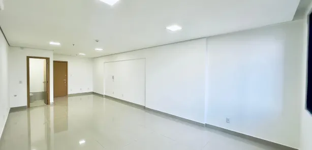 Sala Comercial à venda, 39m² no Jardim Goiás, Goiânia
