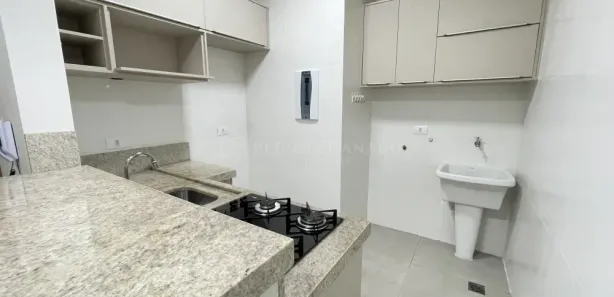 Apartamento com 1 Quarto para alugar, 42m² no Zona 01, Maringá