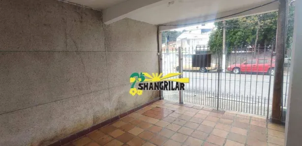 Sobrado com 3 Quartos para alugar, 150m² no Piraporinha, Diadema