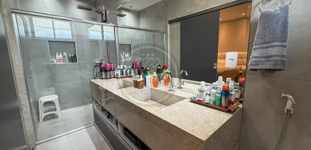 Casa de Condomínio com 4 Quartos à venda, 330m² no Dom Pedro I, Manaus