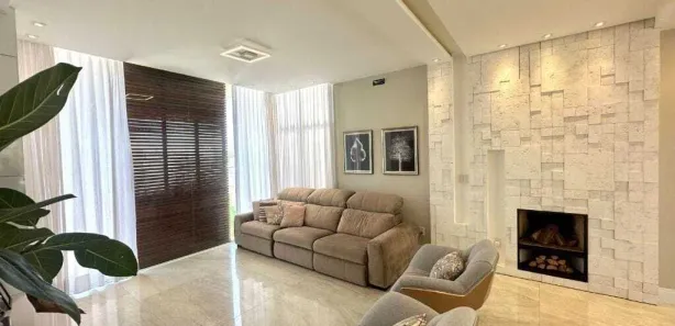 Casa de Condomínio com 4 Quartos para alugar, 300m² no Fazenda Rodeio, Mogi das Cruzes