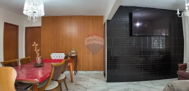Sobrado com 5 Quartos à venda, 200m² no Setor Central, Brasília