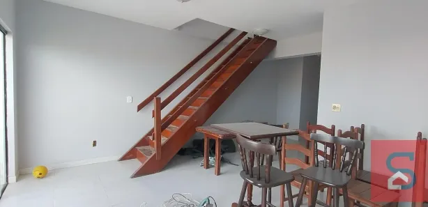 Cobertura com 2 Quartos para venda ou aluguel, 200m² no Vila Nova, Cabo Frio