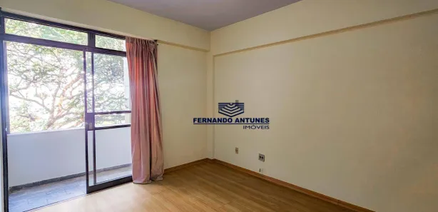 Sala Comercial para alugar, 32m² no Santo Antônio, Belo Horizonte
