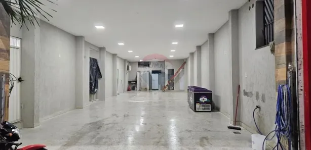 Ponto Comercial para alugar, 185m² no Vila Canária, Salvador