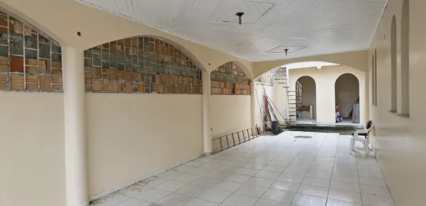 Casa com 4 Quartos à venda, 300m² no Alvorada, Manaus