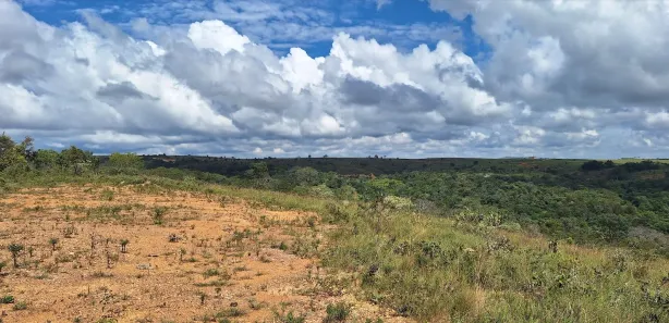 Lote/Terreno à venda, 20133m² no , Cordisburgo