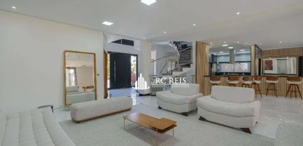 Casa de Condomínio com 5 Quartos para venda ou aluguel, 800m² no Tamboré, Santana de Parnaíba