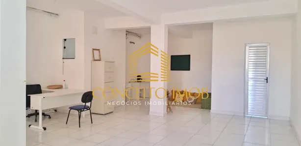 Prédio Comercial à venda, 320m² no Centro, Simões Filho
