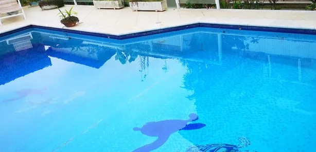 Casa com 2 Quartos para alugar, 200m² no Balneário Praia do Pernambuco, Guarujá