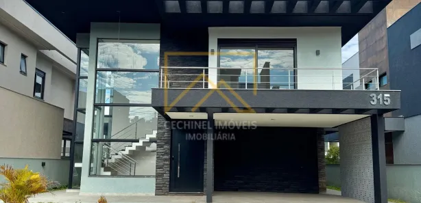 Sobrado com 4 Quartos à venda, 252m² no Distrito Industrial, Cachoeirinha