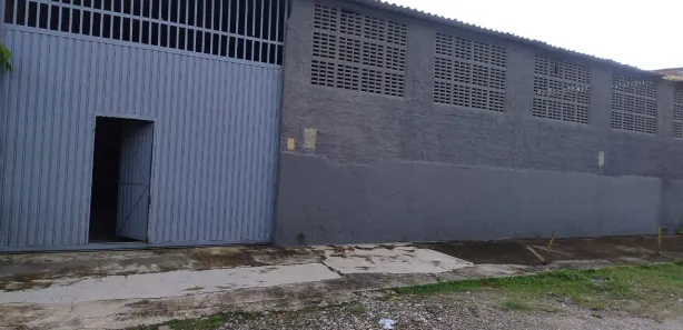 Galpão/Depósito/Armazém para venda ou aluguel, 340m² no Candeias, Jaboatão dos Guararapes