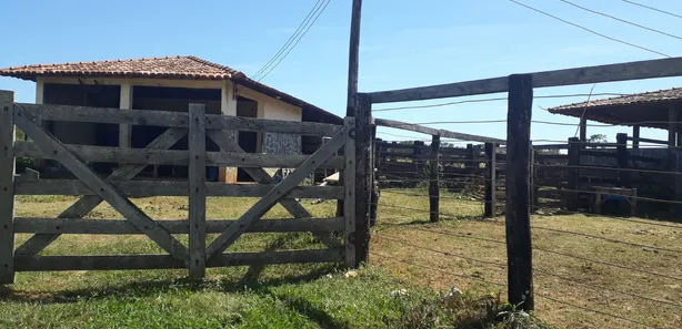 Fazenda/Sítio à venda, 20000m² no , Araçaí