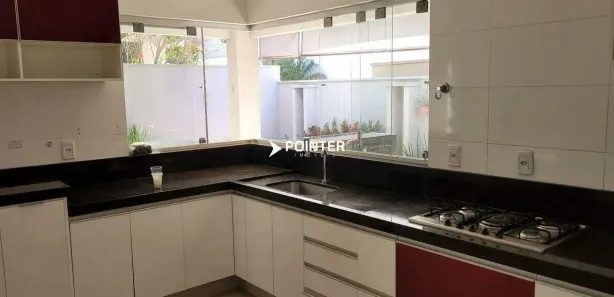 Casa com 3 Quartos à venda, 172m² no Jardins Valência, Goiânia