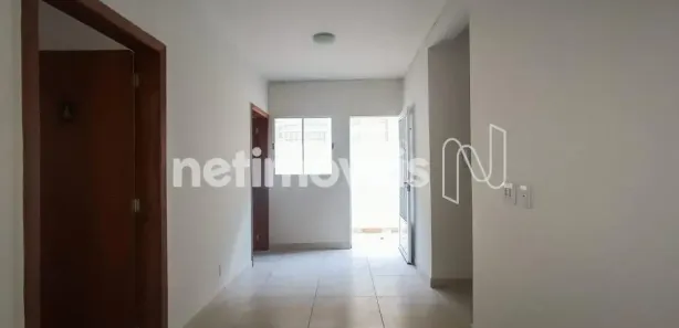 Casa com 3 Quartos para alugar, 61m² no Monsenhor Messias, Belo Horizonte