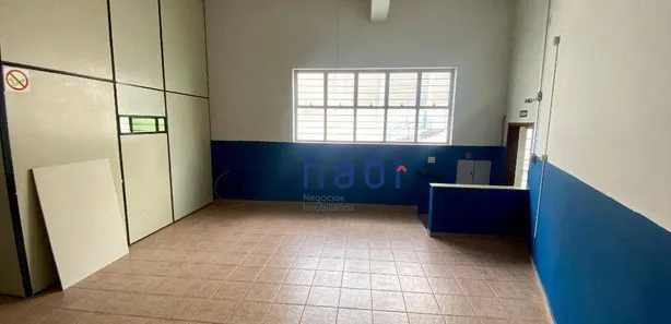 Prédio Comercial para alugar, 332m² no Vila Hortência, Sorocaba