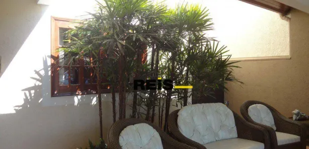 Casa com 3 Quartos para alugar, 355m² no Granja Olga III, Sorocaba