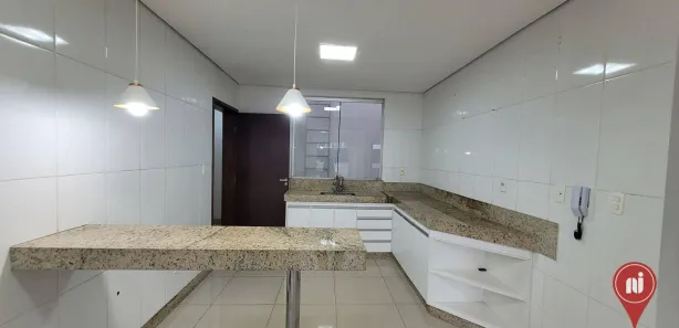 Apartamento com 3 Quartos para venda ou aluguel, 141m² no Centro, Brumadinho
