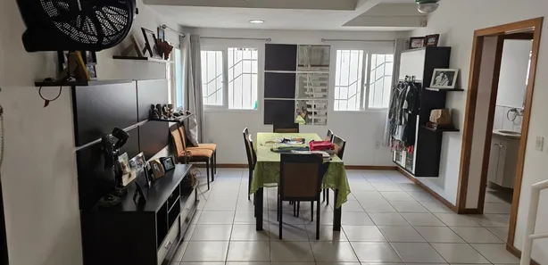 Sobrado com 4 Quartos à venda, 210m² no Ponta Negra, Natal
