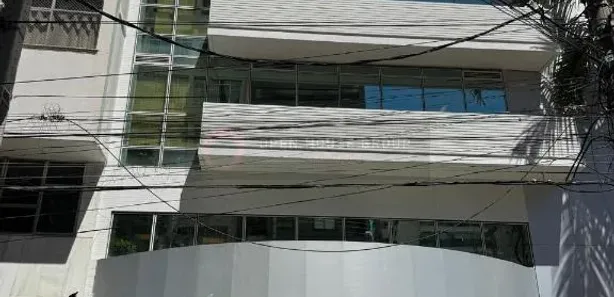 Sala Comercial à venda, 32m² no Ingá, Niterói