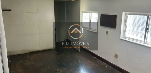 Sala Comercial à venda, 37m² no Badu, Niterói