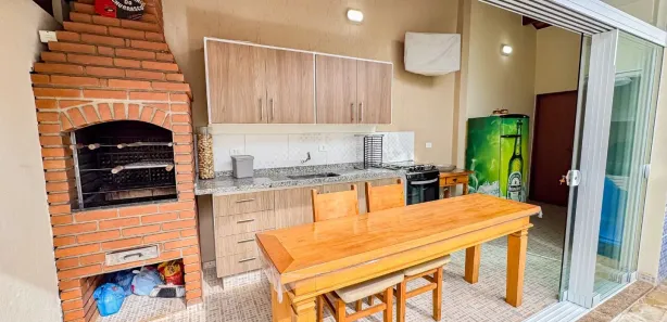Casa de Condomínio com 2 Quartos à venda, 138m² no Sapé II, Caçapava