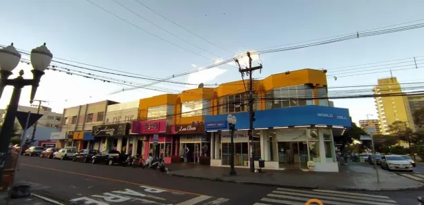 Sala Comercial para alugar, 70m² no Centro, Campo Mourão