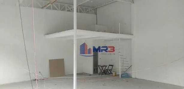 Ponto Comercial para alugar, 40m² no Taquara, Rio de Janeiro