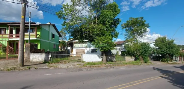Casa com 3 Quartos à venda, 80m² no Cruzeiro, Caxias do Sul