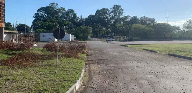 Galpão/Depósito/Armazém para alugar, 4000m² no Centro, Camaçari