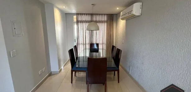 Casa de Condomínio com 4 Quartos para alugar, 181m² no Santa Genoveva, Goiânia