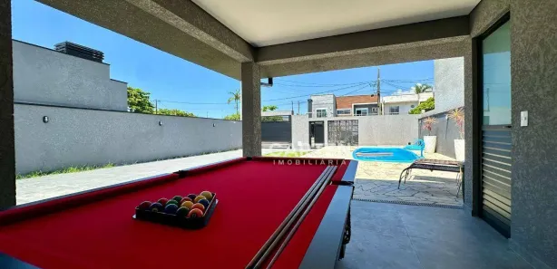 Sobrado com 4 Quartos à venda, 235m² no Riviera, Matinhos