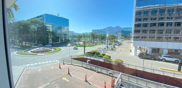 Sala Comercial para alugar, 544m² no Barra Olímpica, Rio de Janeiro