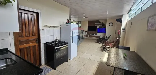 Casa com 4 Quartos à venda, 203m² no Parque 10 de Novembro, Manaus
