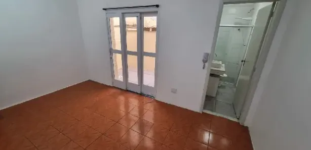 Kitnet com 1 Quarto para alugar, 29m² no Floresta, Porto Alegre