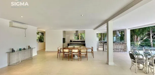 Casa de Condomínio com 4 Quartos à venda, 800m² no Balneário Praia do Pernambuco, Guarujá