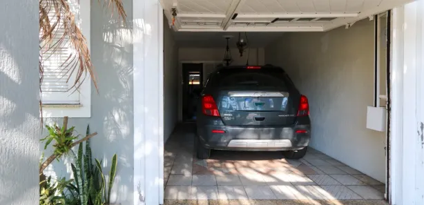 Casa com 3 Quartos para alugar, 180m² no Igara, Canoas