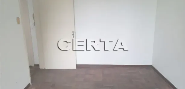 Kitnet para alugar, 30m² no Cidade Baixa, Porto Alegre