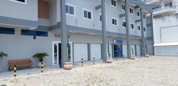 Ponto Comercial para alugar, 38m² no Jardim Caiçara, Cabo Frio