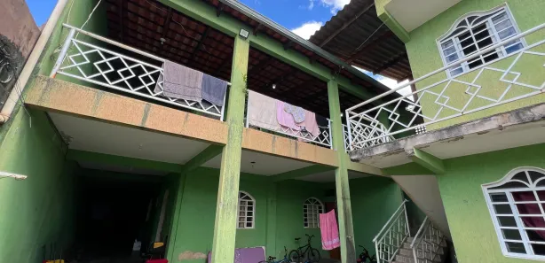 Sobrado com 8 Quartos à venda, 400m² no Condomínio Privê Lucena Roriz, Brasília