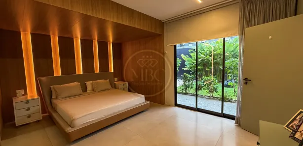 Casa de Condomínio com 5 Quartos à venda, 500m² no Adrianópolis, Manaus
