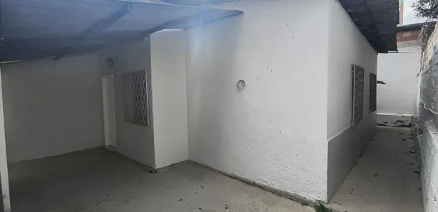 Casa com 2 Quartos para alugar, 76m² no Paraíso, Belo Horizonte