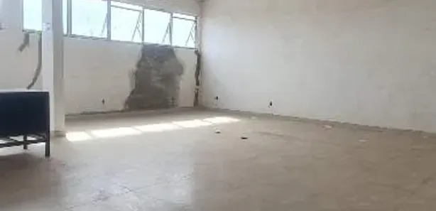 Ponto Comercial para alugar, 90m² no Morada da Serra, Ibirité