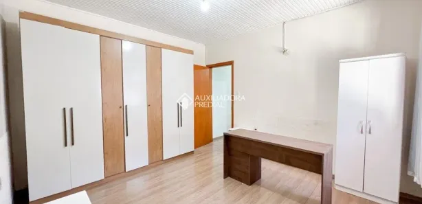 Casa com 4 Quartos à venda, 83m² no Igara, Canoas