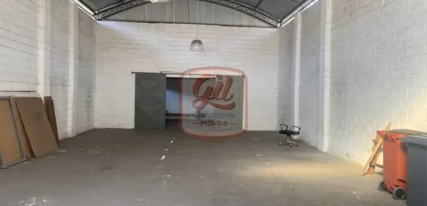 Galpão/Depósito/Armazém à venda, 657m² no Taquara, Rio de Janeiro