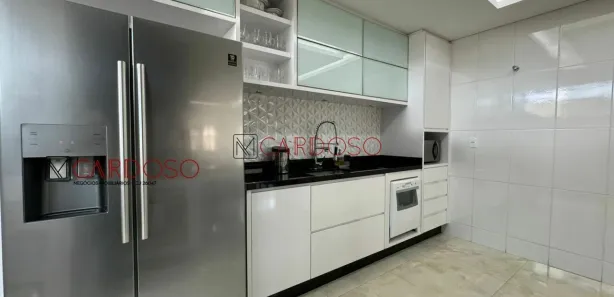 Sobrado com 3 Quartos à venda, 200m² no Setor Habitacional Arniqueira, Brasília